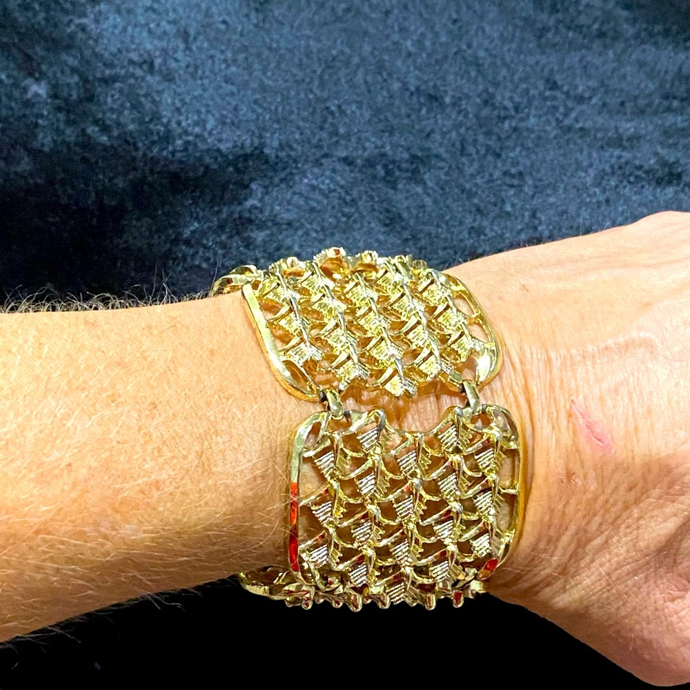 Vintage Wide Link Bracelet